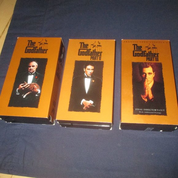 The Godfather Collection Parts 1-3 (VHS, 1992, 6-Tape Set) - Picture 4 of 9